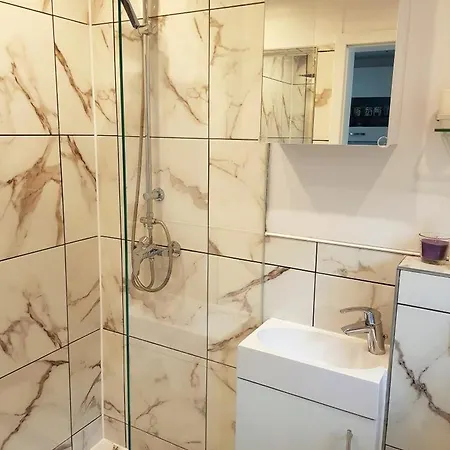 Dom wakacyjny Carl *